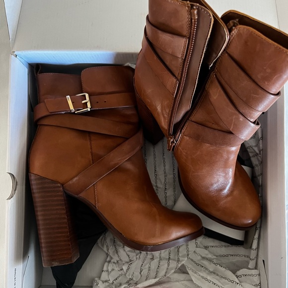 ALDO Leather Ankle Boots - High Heel, Size US 6 - Picture 5 of 7